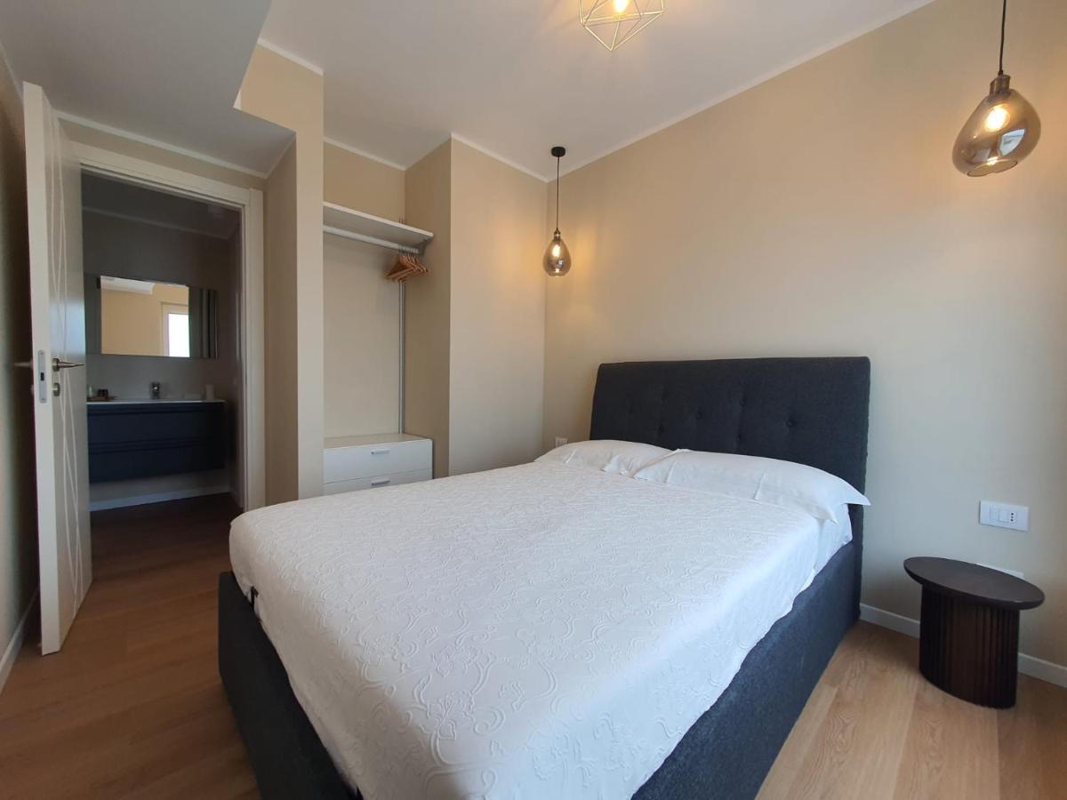 Blu Sea Apartments 皮特拉利古 外观 照片
