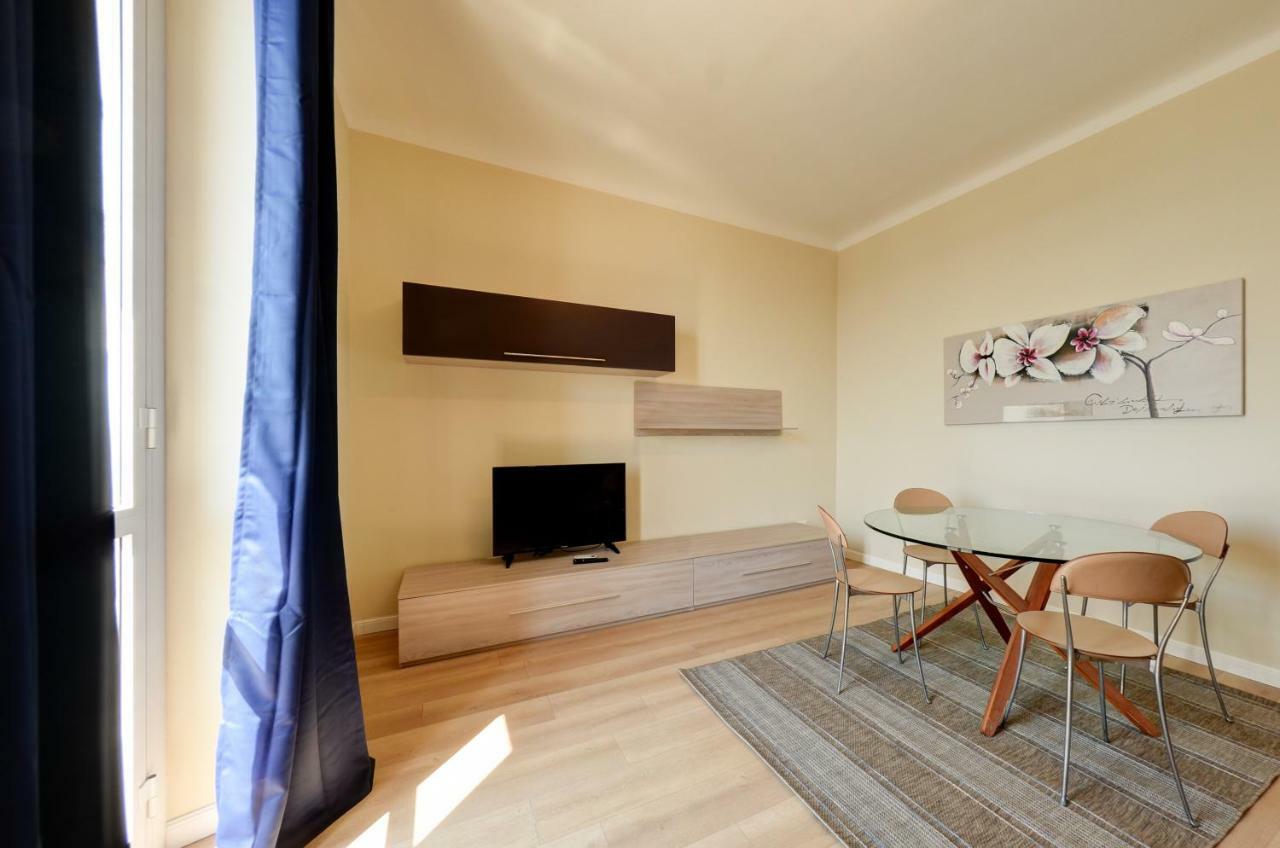 Blu Sea Apartments 皮特拉利古 外观 照片